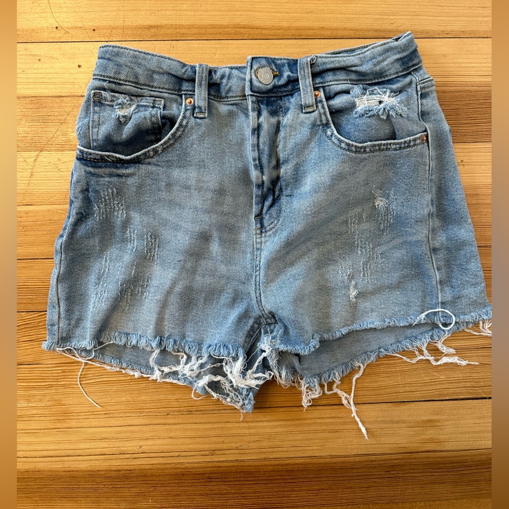 Wild Fable, women’s high rise mom short, size 4